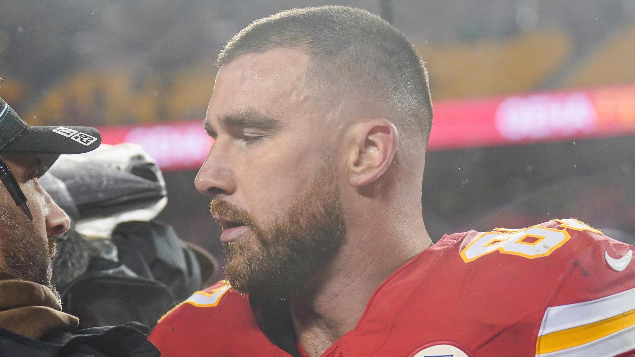 Travis Kelce falha